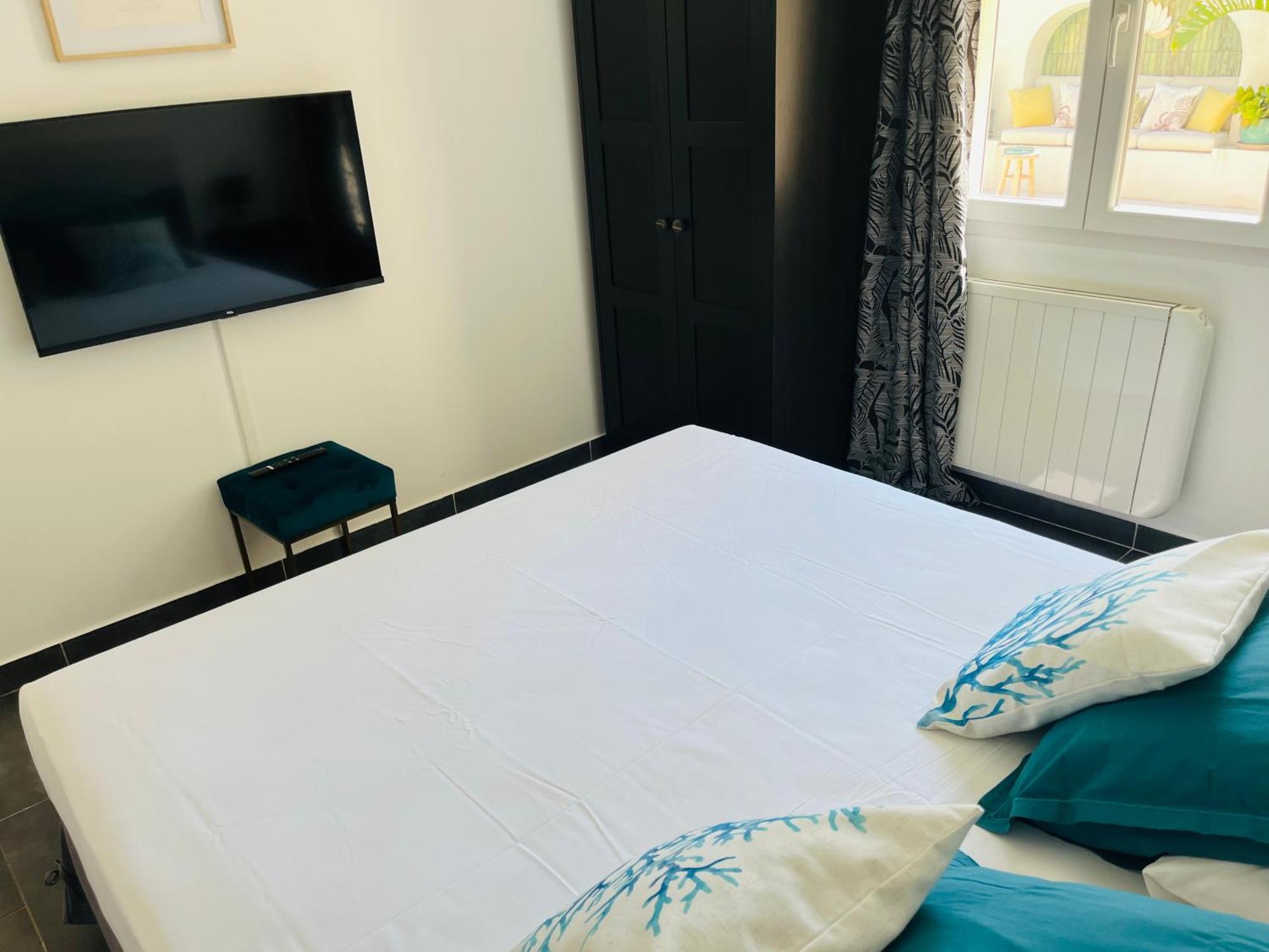 Villa Alisa Avec Piscine Privee Roquebrune-sur-Argens Eksteriør billede